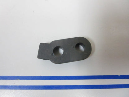 *NEW OEM* 0810 OMC Johnson Evinrude Grommet 336411 0336411