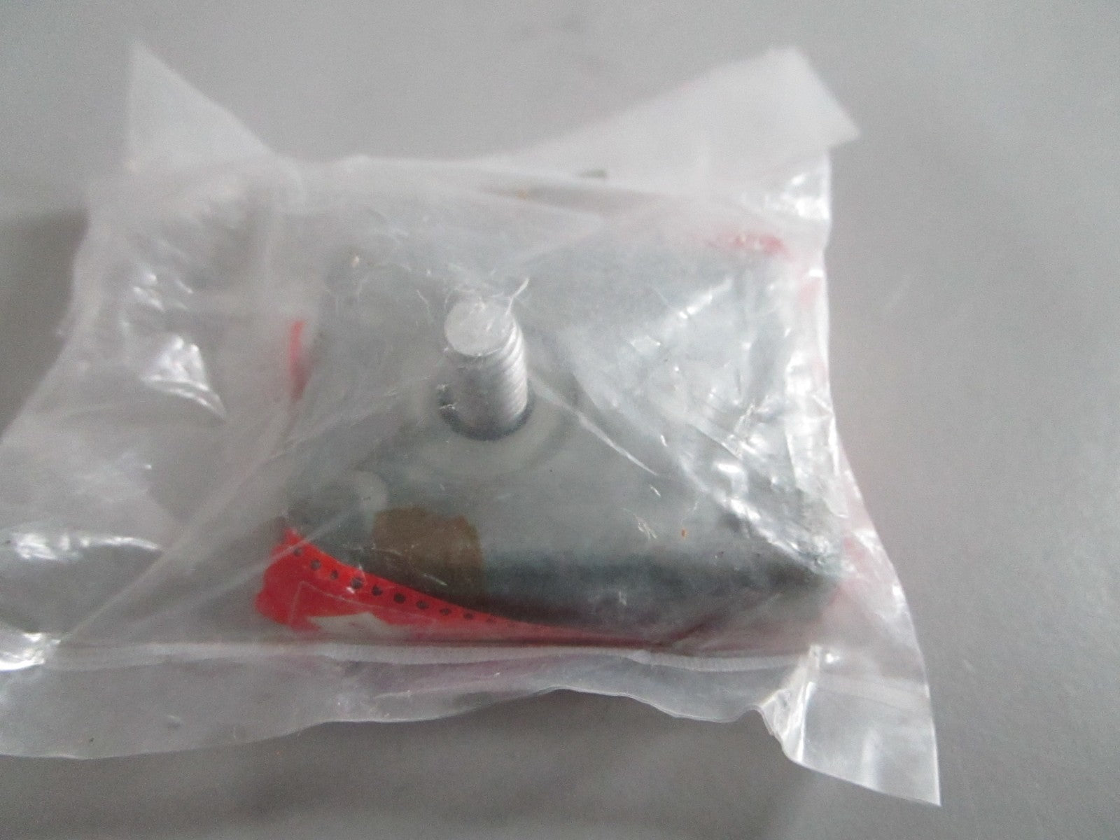 NEW OEM 55320-95310 Suzuki Small Block Anode 0820