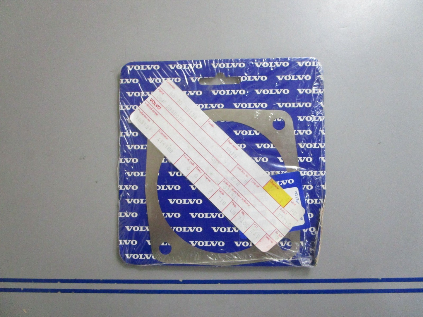 *NEW OEM* 0770 Volvo Penta Shim 3842039