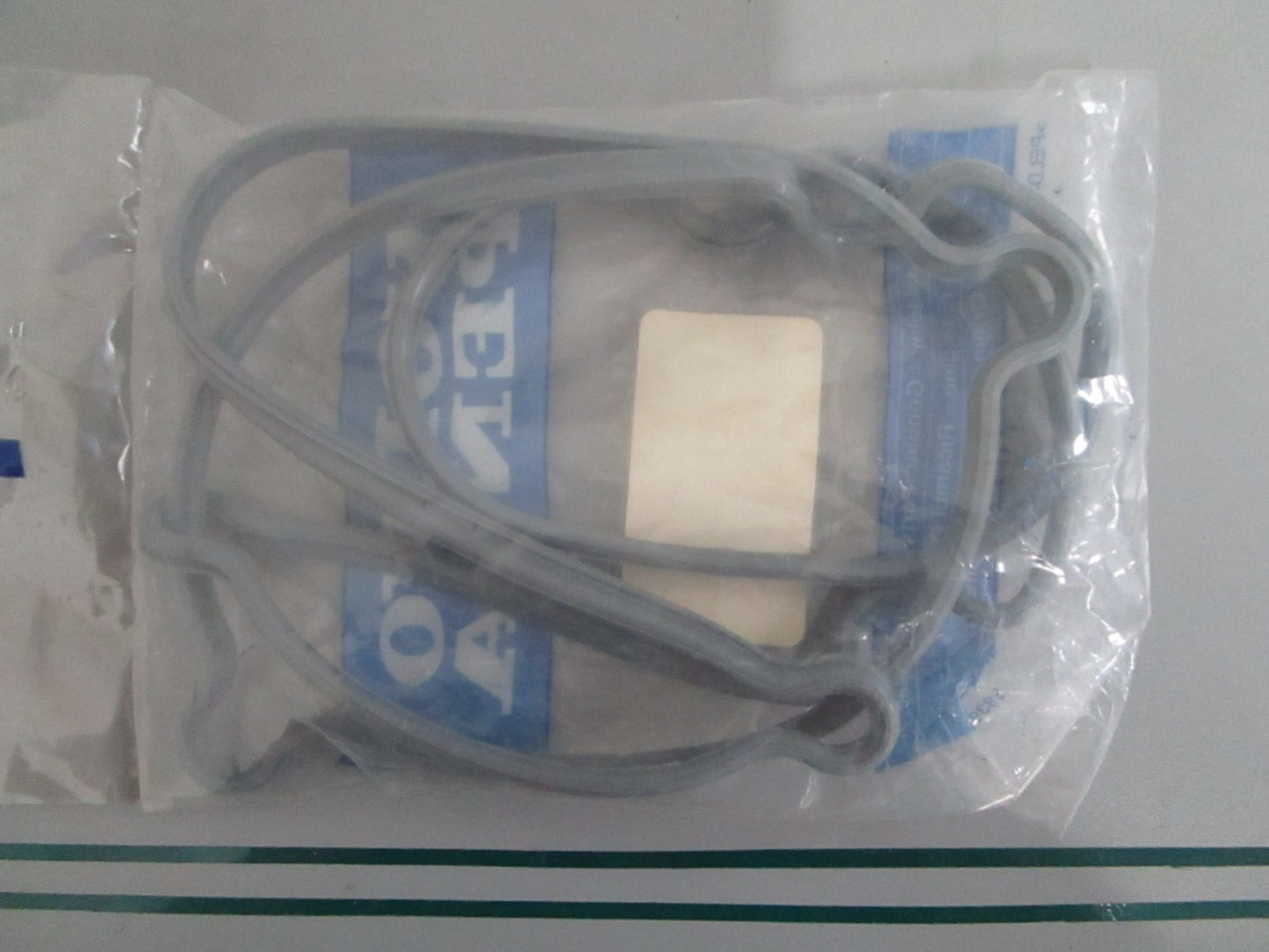 Volvo Penta NEW OEM Valve Cover Gasket 3861287 NOS Marine Engine Part 0820