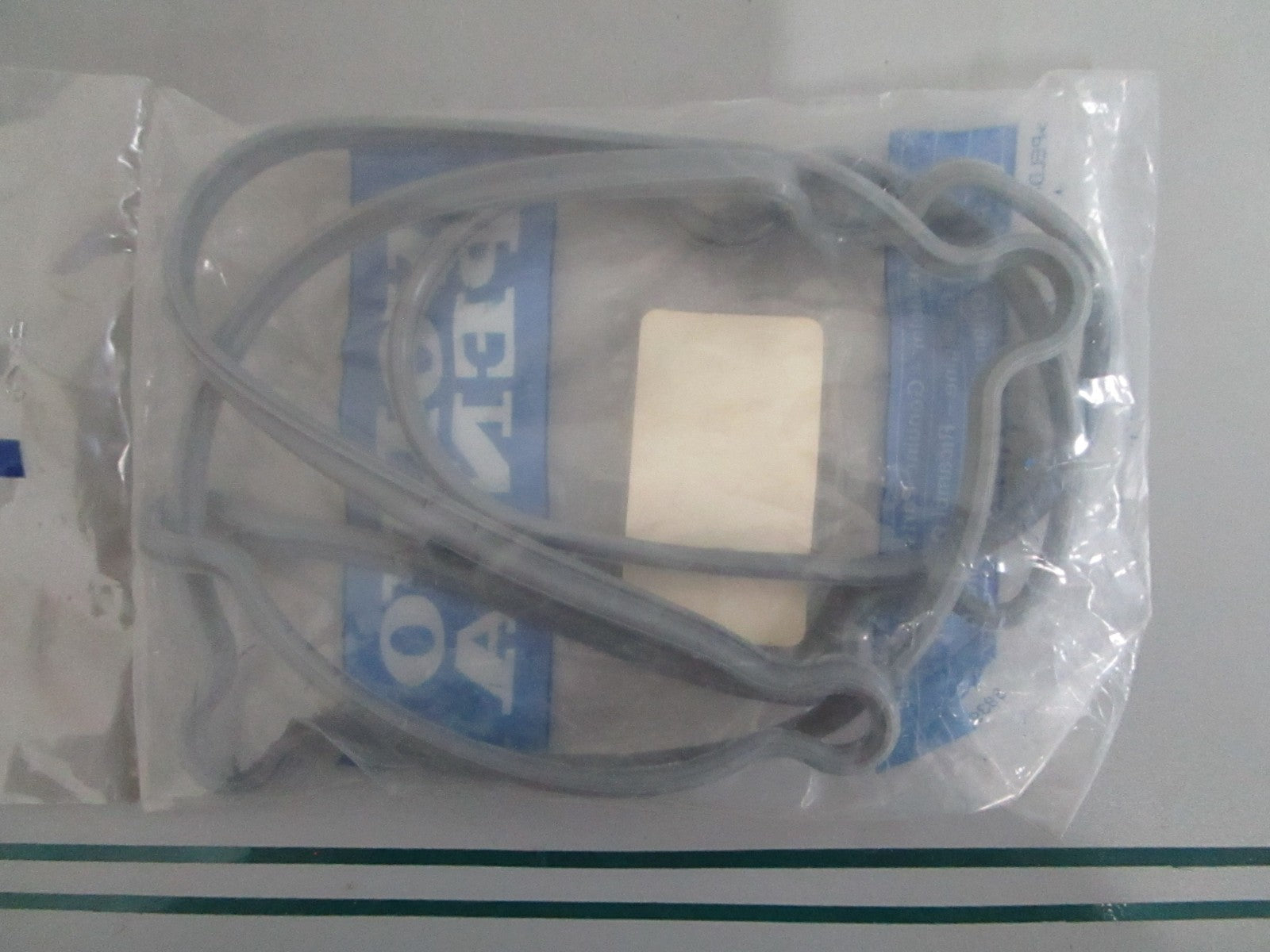 Volvo Penta NEW OEM Valve Cover Gasket 3861287 NOS Marine Engine Part 0820