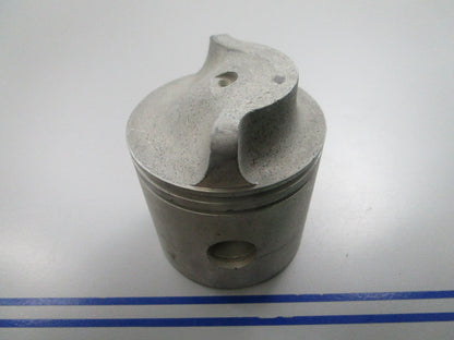 NEW OEM 385348 0385348 317564 0317564 OMC Johnson Evinrude Piston 0810