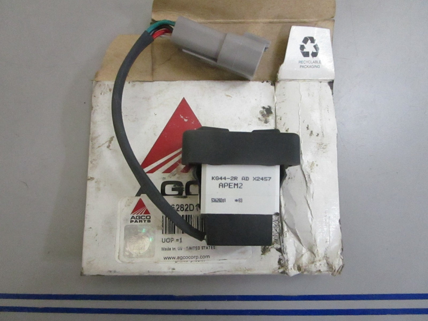 *NEW* 0820 AGCO Parts Rocker Switch 536282D1