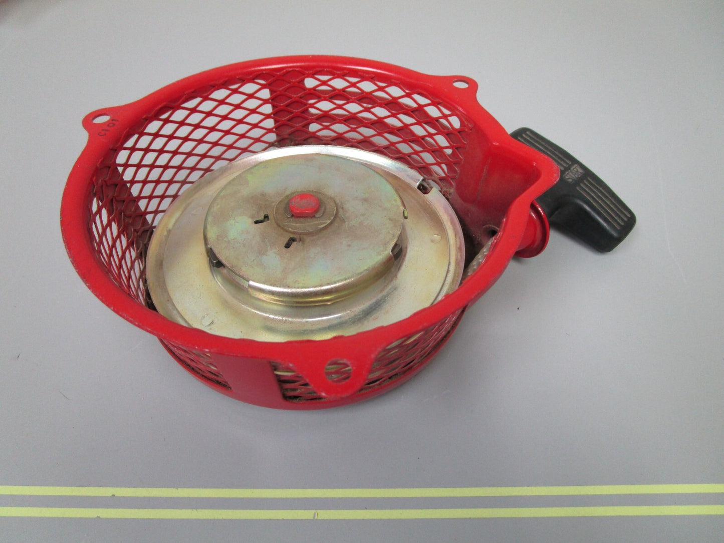 *NEW OEM* 0720 Honda E2500 G80 Recoil Starter 28400-823-811H