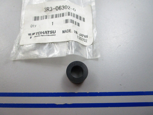 NEW OEM 3R3-06302-0 3R3063020 Tohatsu Rubber Mount 0810