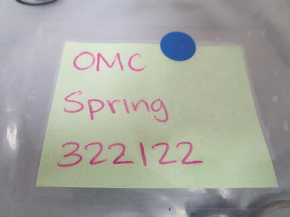 *NEW OEM* 0810 OMC Johnson Evinrude Spring 322122 0322122