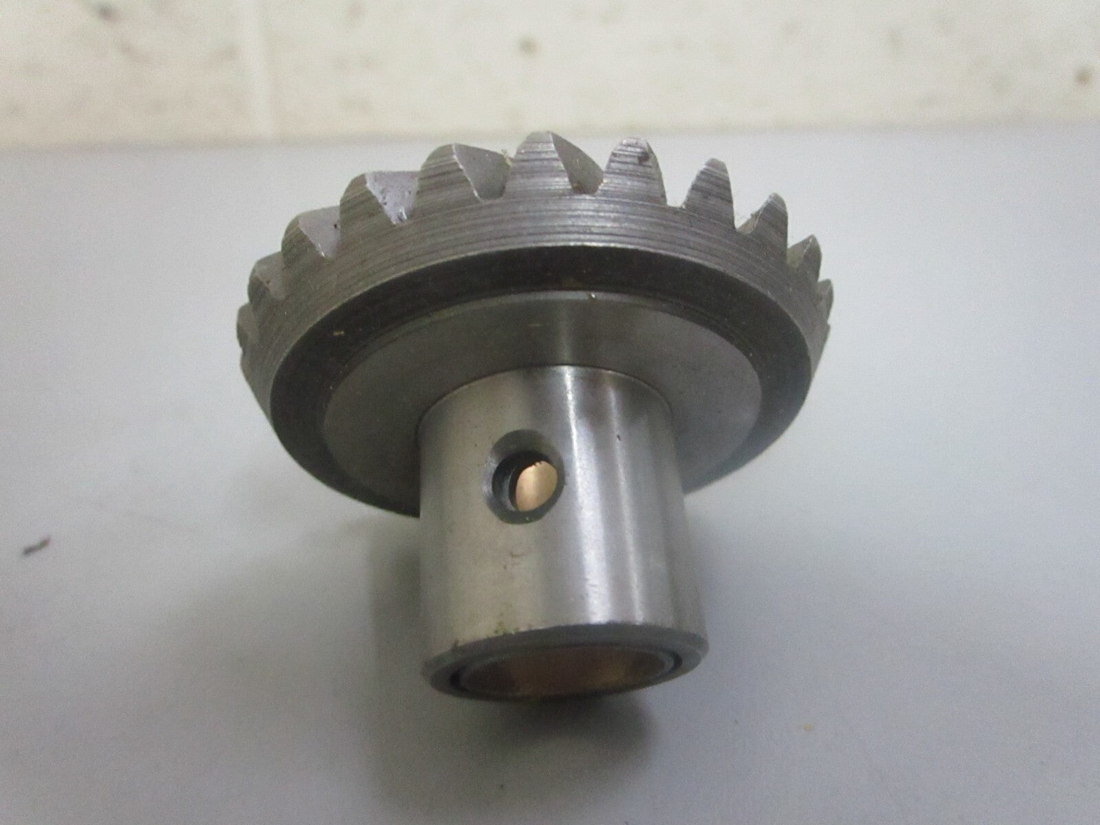 *NEW OEM* 0820 OMC Johnson Evinrude 26T Forward Gear 377152 0377152