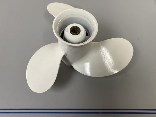 *NEW* 0670 Yamaha 9½ × 6½ Propeller 683-45949-00-00