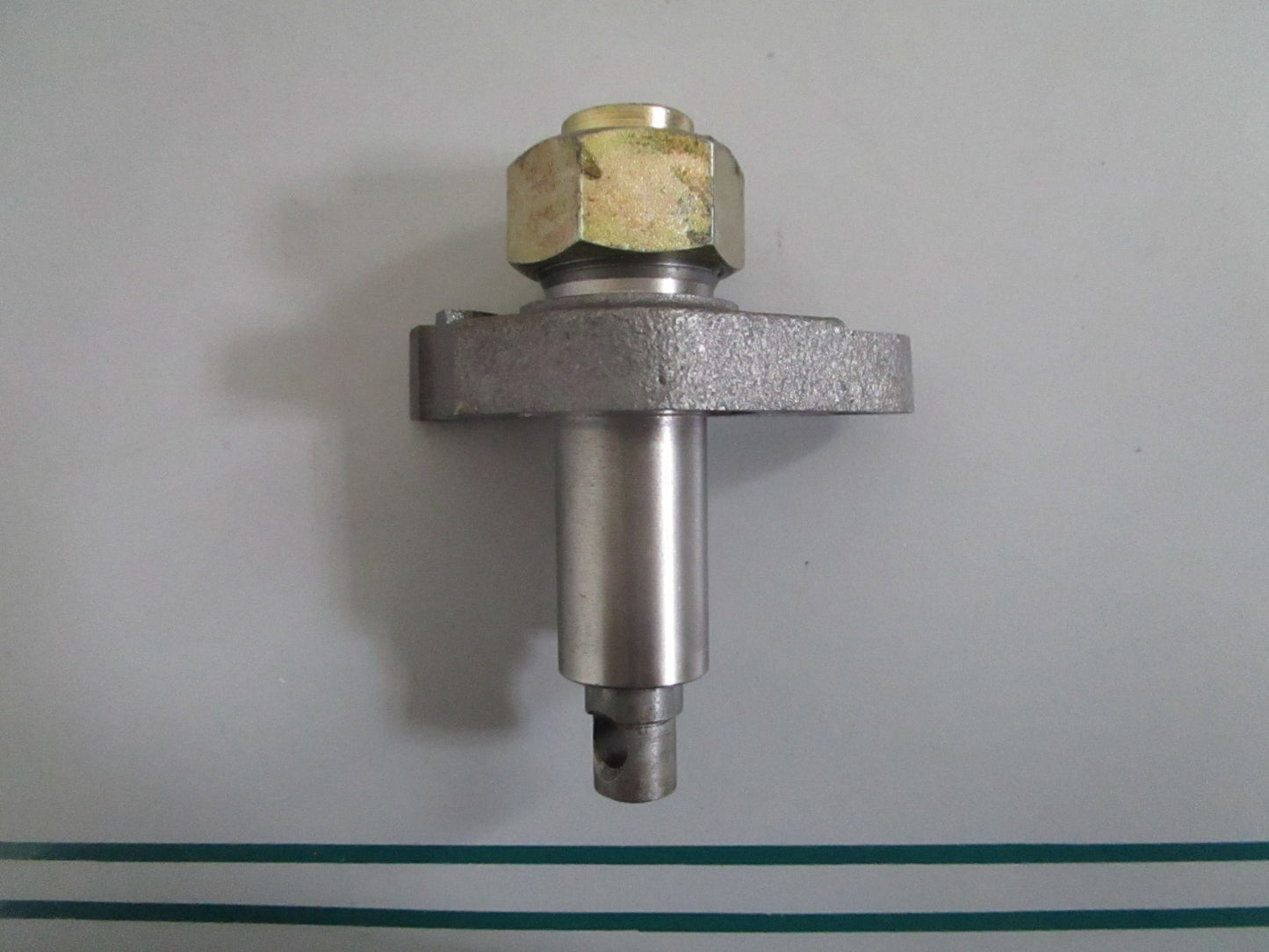 NEW OEM 1300500311 Mercedes-Benz Chain Tensioner 0820