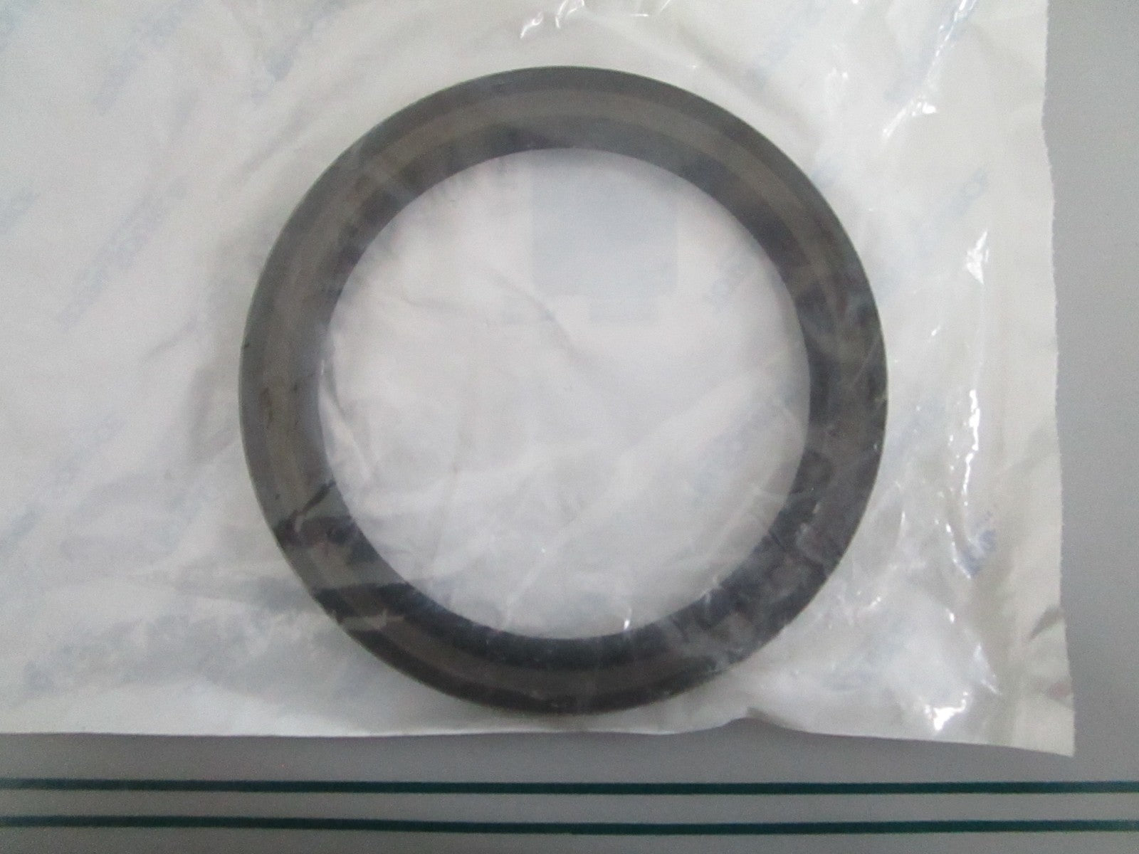 NEW LP1400-9545 Total Source Dust Drive Axle Seal For: LPM 0820