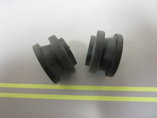 *NEW OEM* (LOT OF 2) 0810 OMC Johnson Evinrude Grommet 312460 0312460