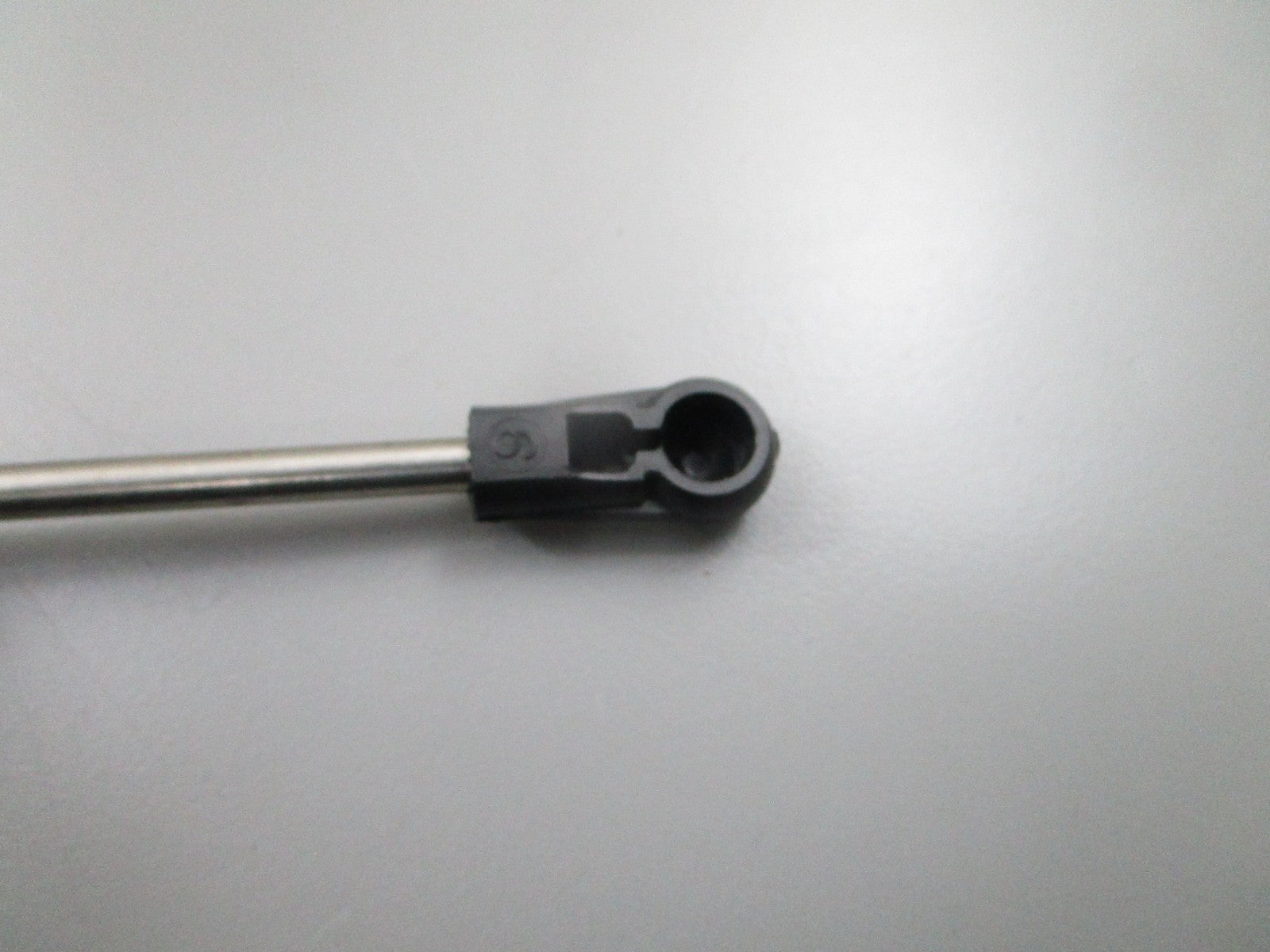 *NEW OEM* 0810 Mercury Quicksilver Link 8M0008113