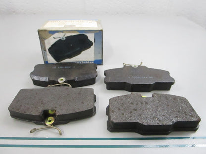 NEW OEM 0014208020 Mercedes-Benz Front Brake Pad Set 0810