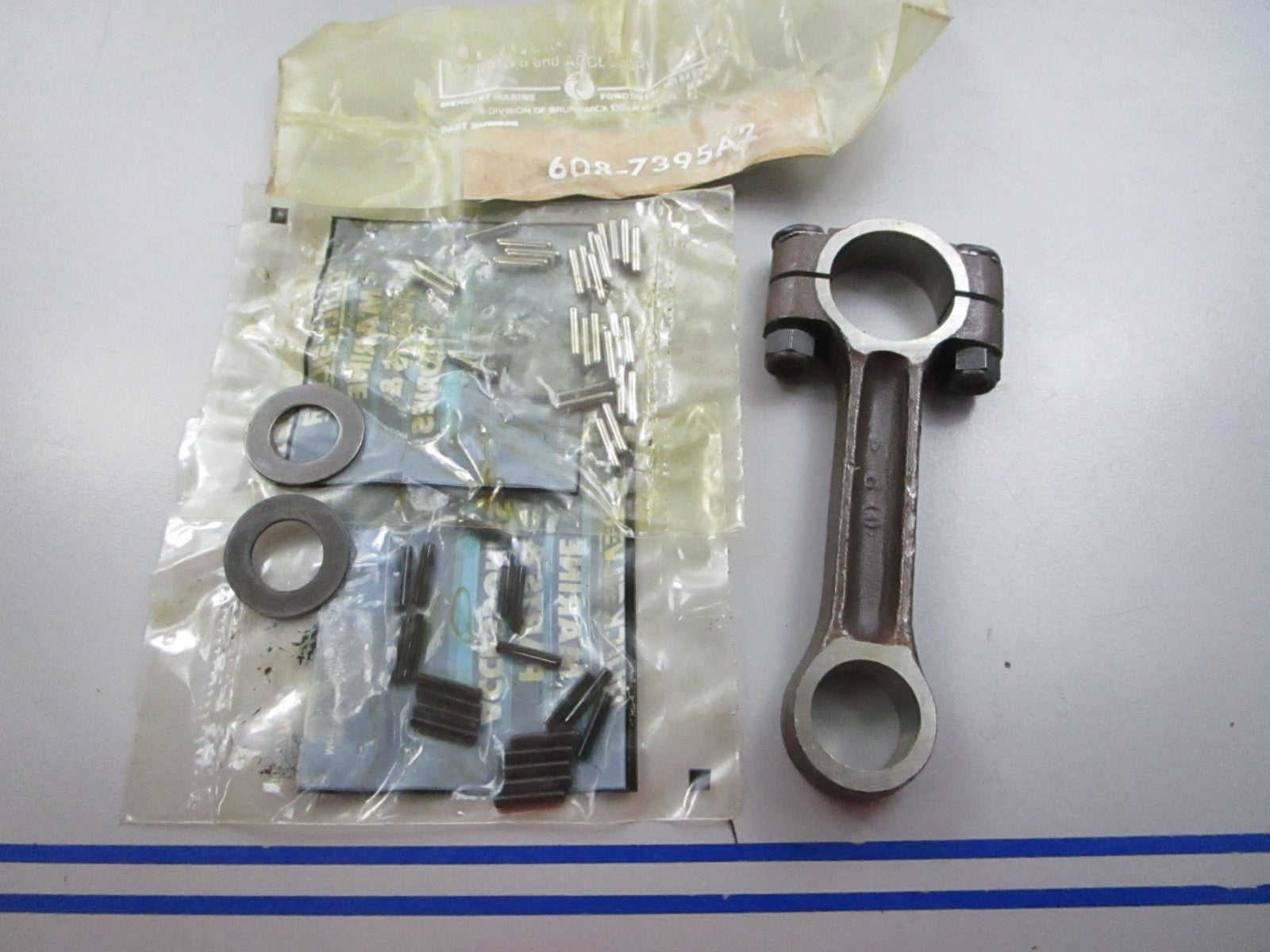 NEW OEM 608-7395A3 Mercury Quicksilver Connecting Rod 0810