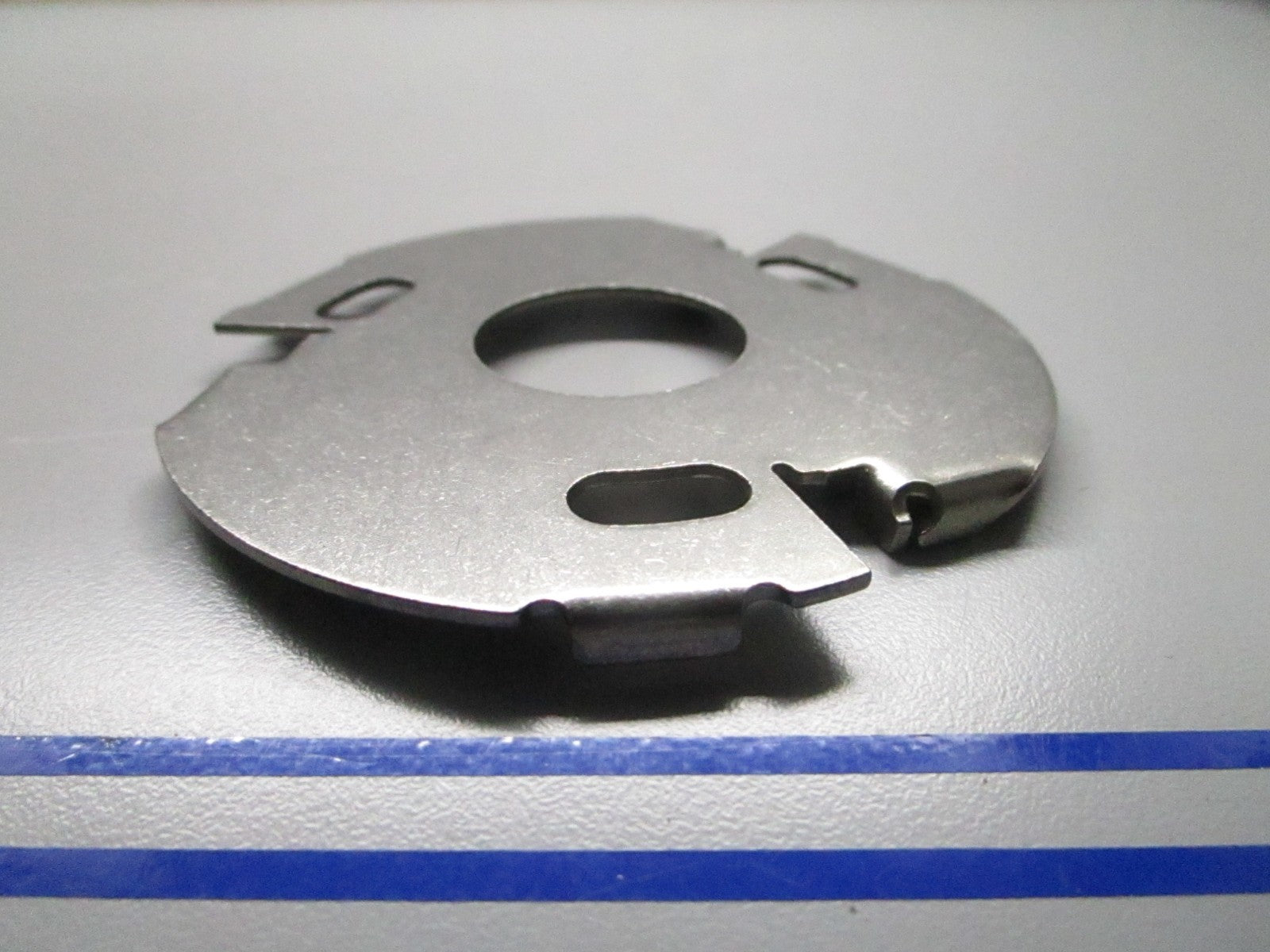 *NEW OEM* 0810 Mercury Quicksilver Plate 30595