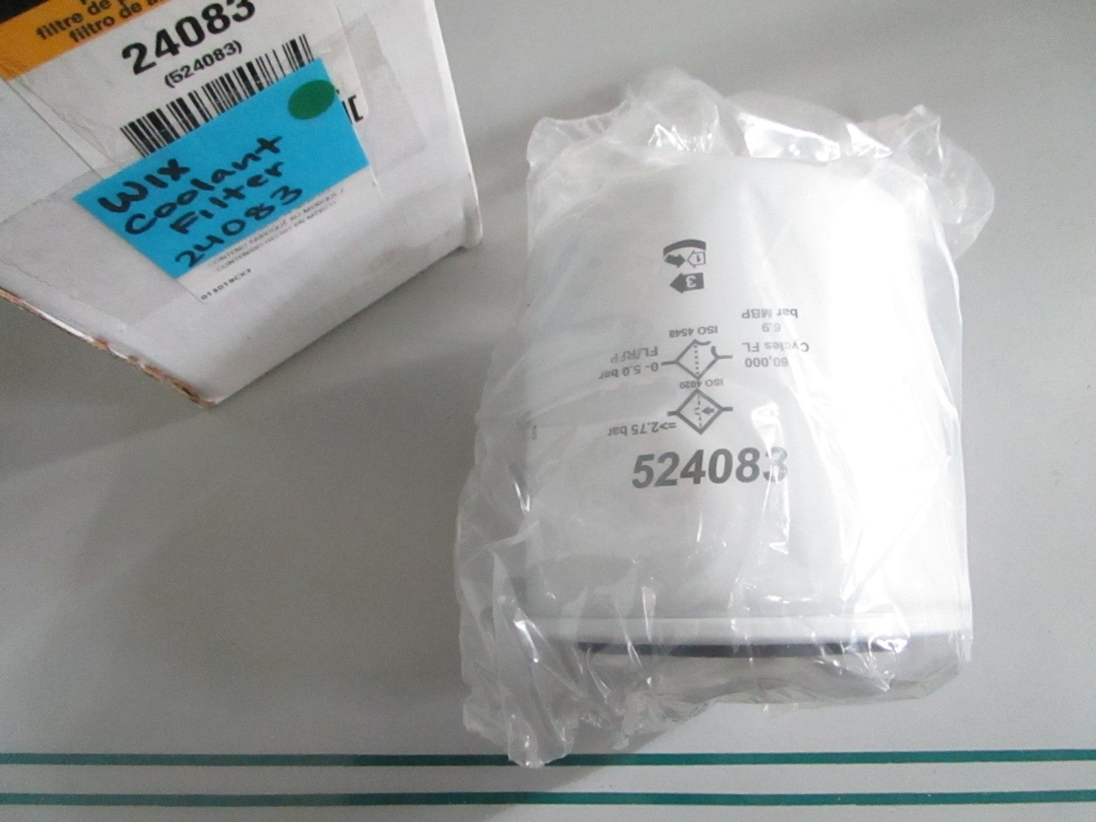 NEW OEM 24083 Wix Coolant Filter 0820