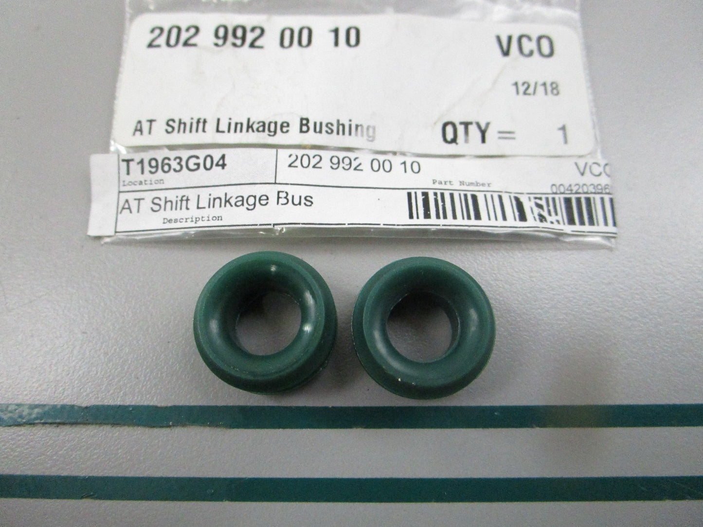 NEW OEM (LOT OF 2) 2029920010 Mercedes-Benz Bushing 0810
