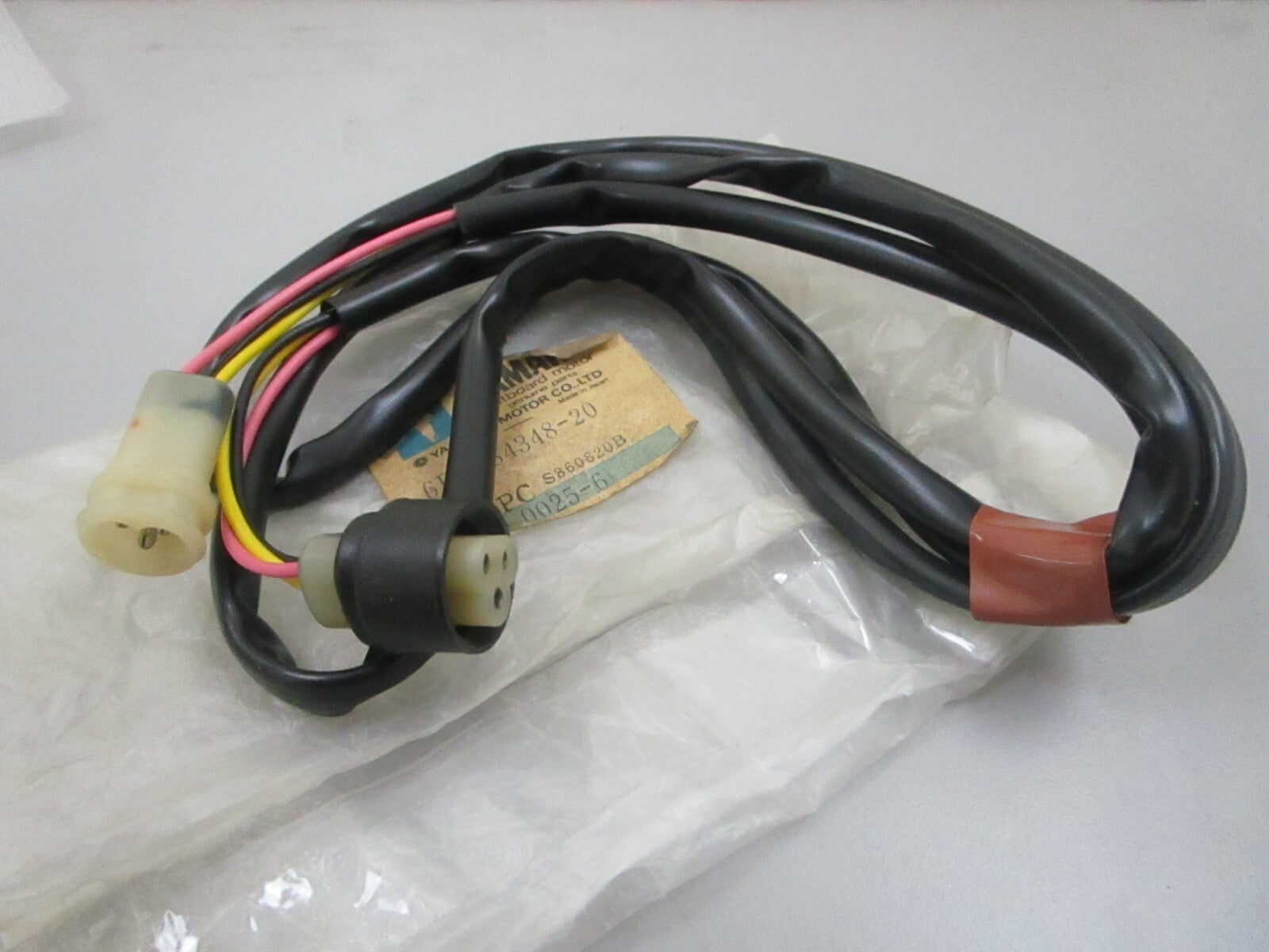 *NEW OEM* 0810 Yamaha Lead Wire 6H1-84348-20-00
