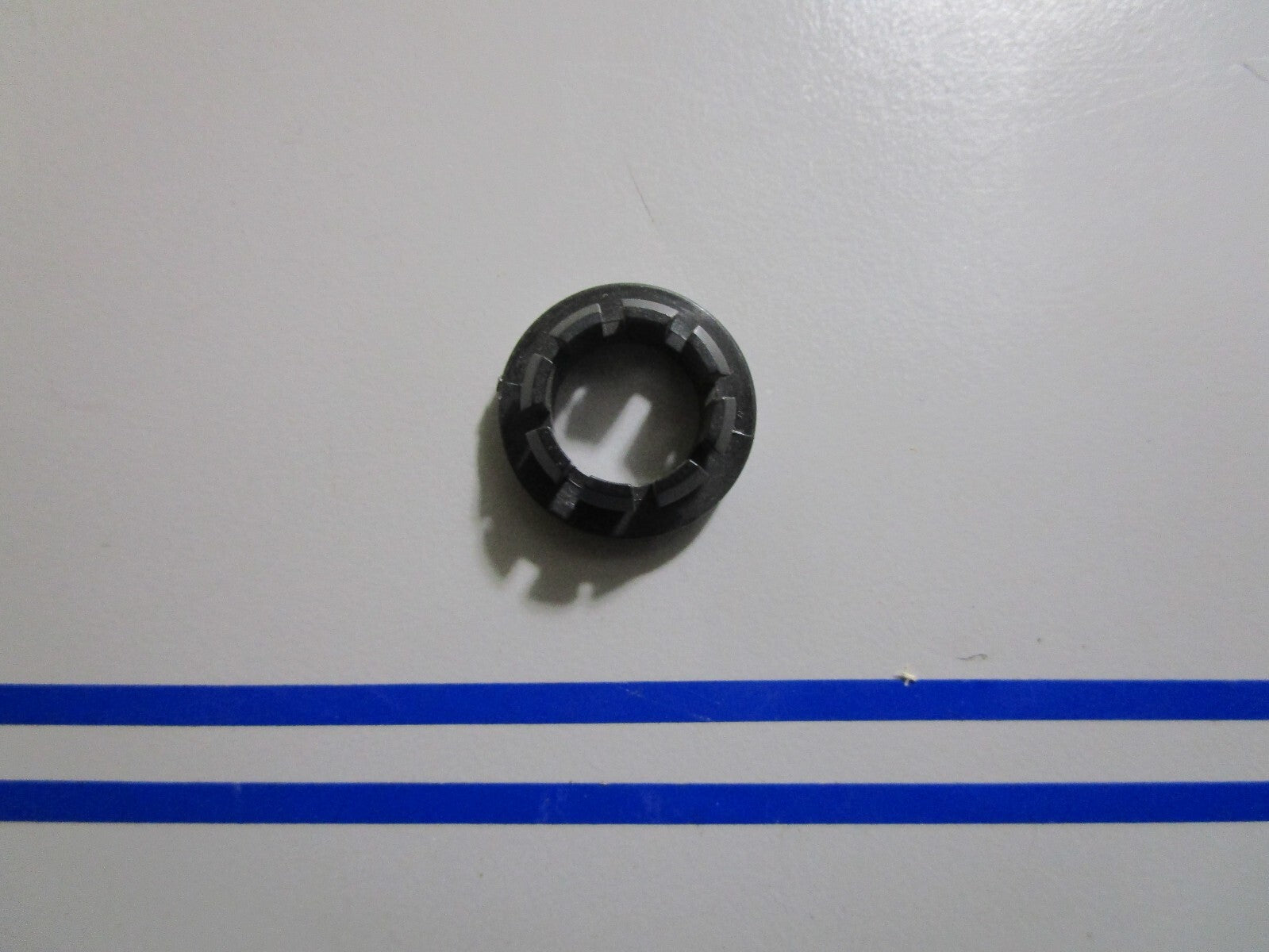 *NEW OEM* 0810 OMC Johnson Evinrude Socket 329168 0329168