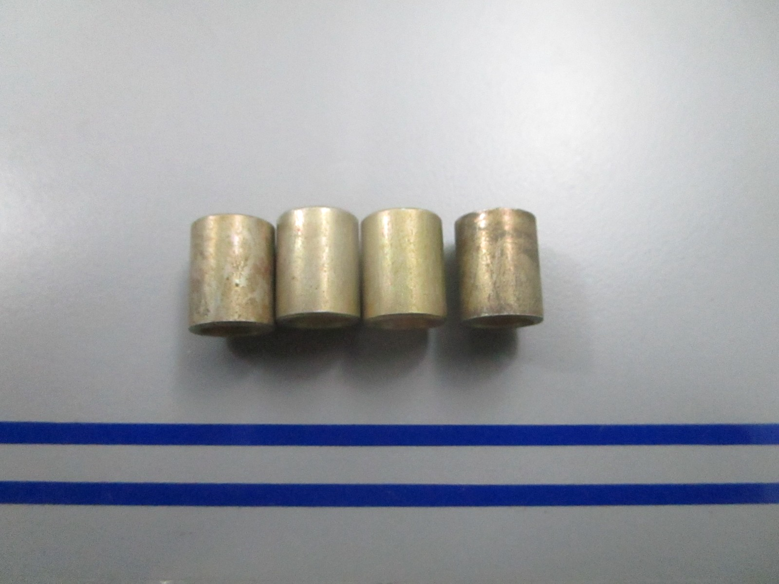 *NEW OEM* (LOT OF 4) 0810 Mercury Quicksilver Spacer 23-30079
