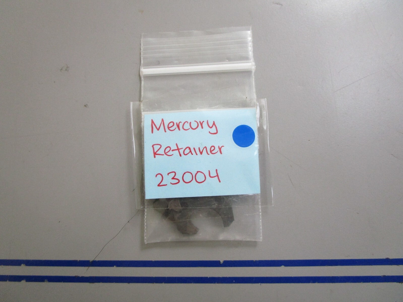 *NEW OEM* 0810 Mercury Quicksilver Retainer 23004