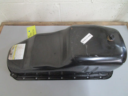 *NEW OEM* 0820 OMC Johnson Evinrude Oil Pan 5006166