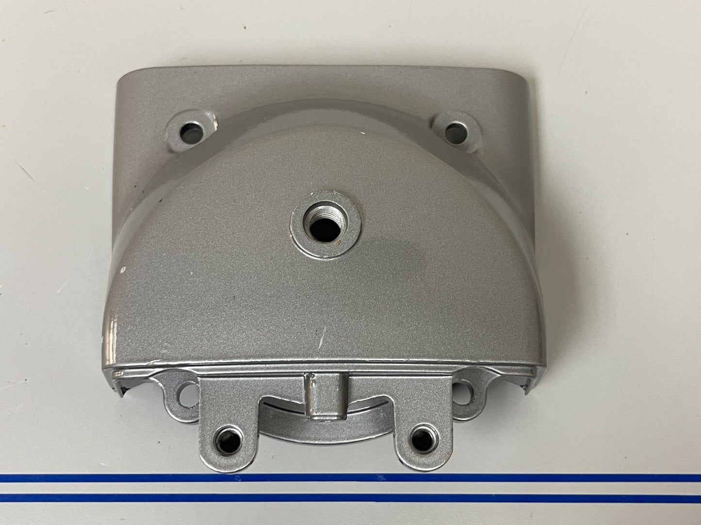 NEW OEM 3854401 3852291 Volvo Penta Upper Gear Bearing Cover 0720