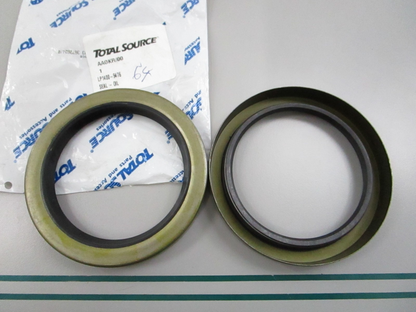 NEW (LOT OF 2) LP1400-9476  For: LPM Total Source Oil Seal 0810