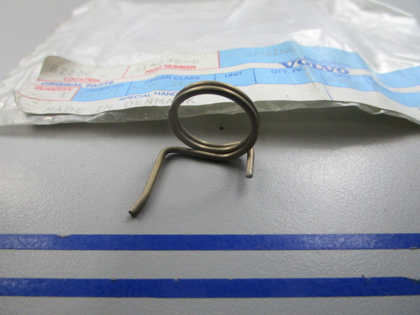 NEW OEM 814396 Volvo Penta Spring 0810