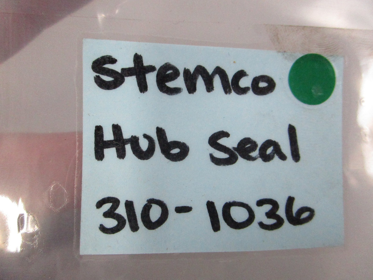NEW 310-1036 Stemco Hub Seal 0810