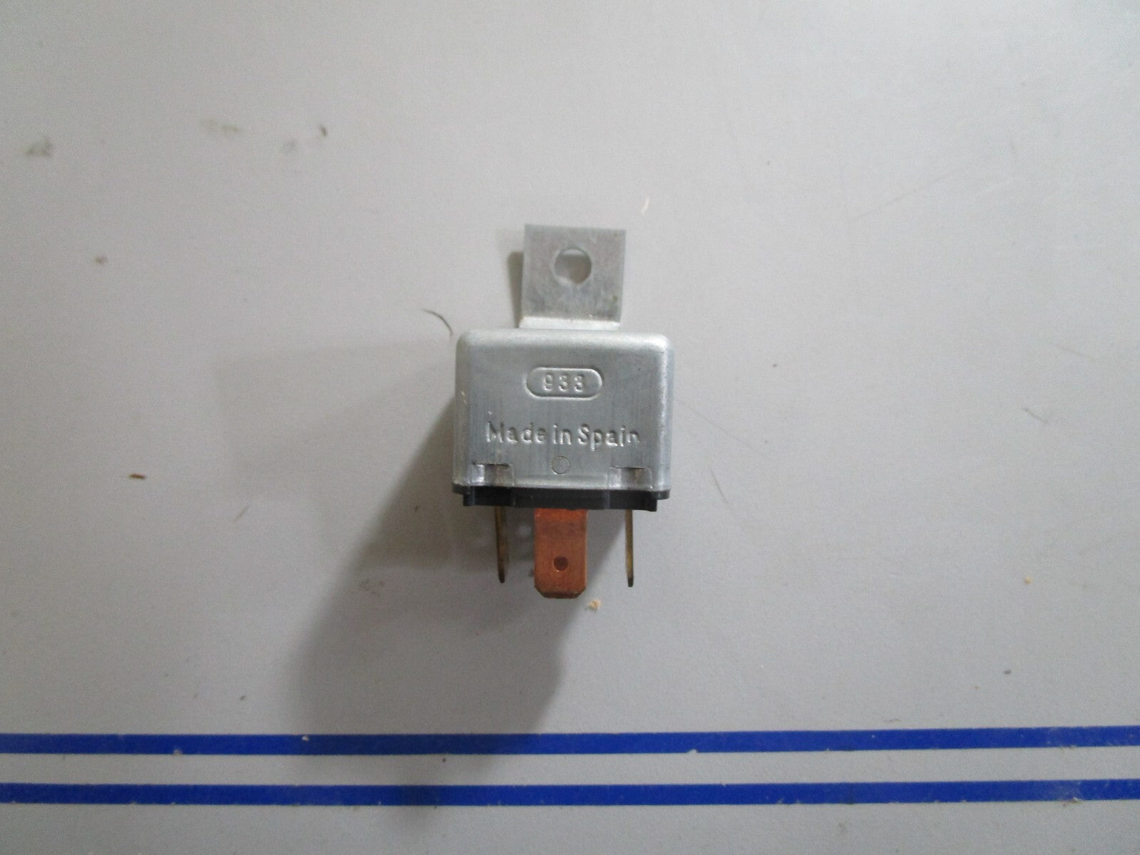 *NEW OEM* 0810 Volvo Penta Relay 1214764