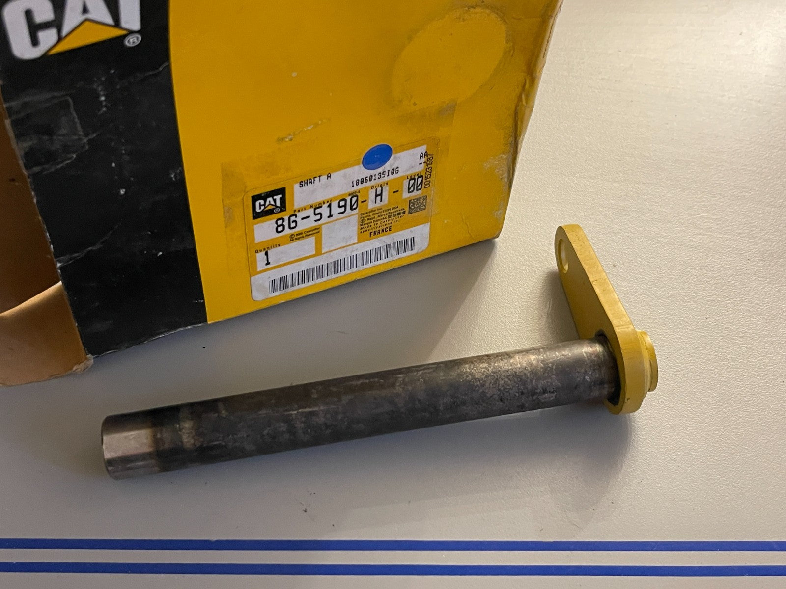 NEW OEM 8G-5190 CAT Caterpillar Steering Clutch Brake Control Shaft 0720