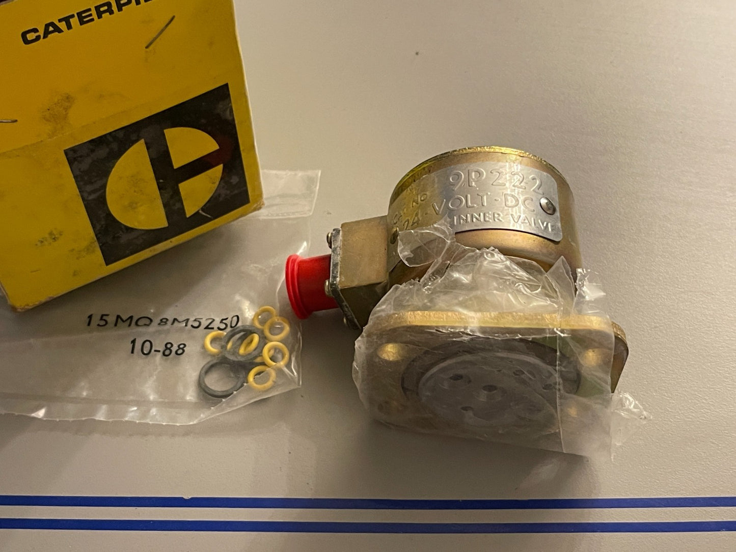 NEW OEM 9P-0222 CAT Caterpillar Solenoid Valve 0720
