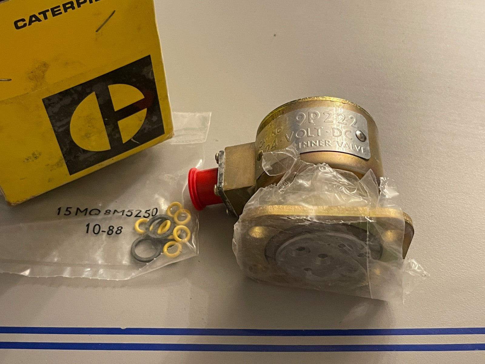 NEW OEM 9P-0222 CAT Caterpillar Solenoid Valve 0720