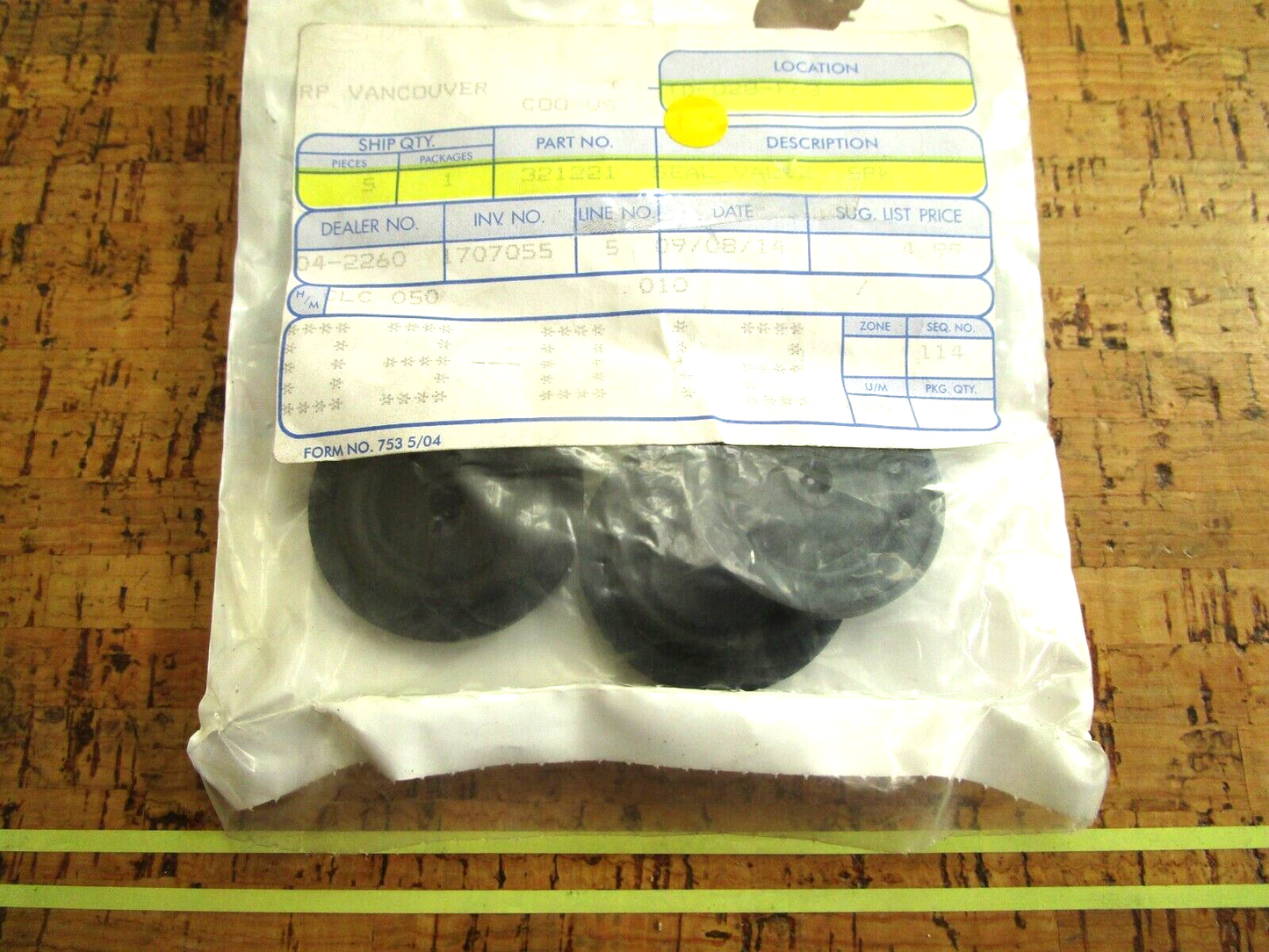 *NEW OEM* (LOT OF 5) 0750 OMC Johnson Evinrude SEAL VALVE 321221 0321221