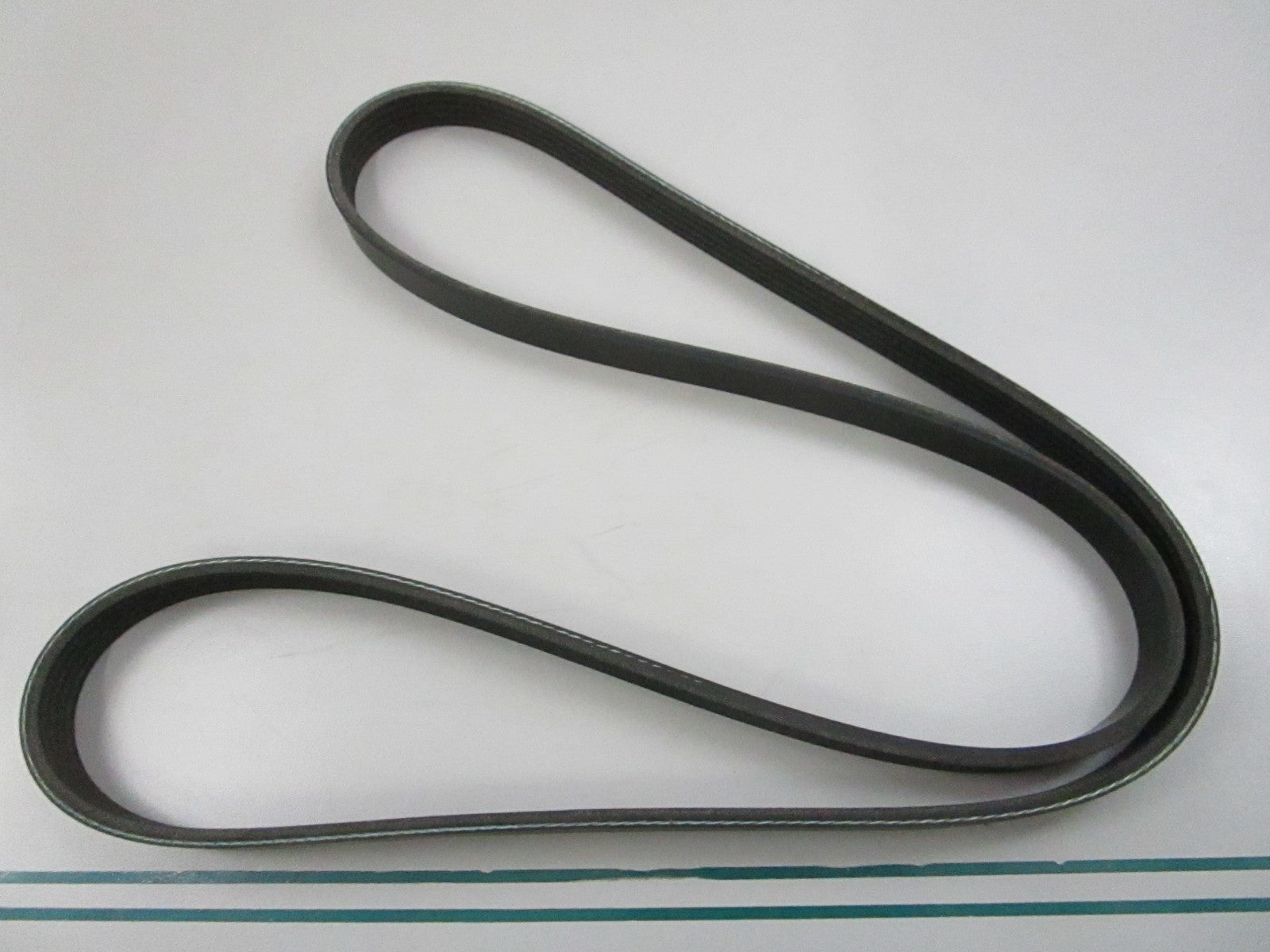 Gates K050538 Micro-V Serpentine Belt 5-Rib 54.3in NEW 0810
