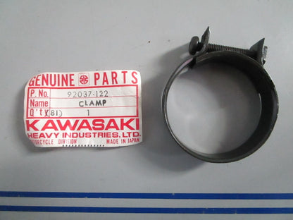 NEW OEM 92037-122 Kawasaki Clamp 0820