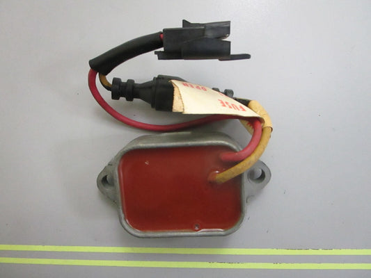 *NEW OEM* 0820 OMC Johnson Evinrude Voltage Regulator 510689 0510689