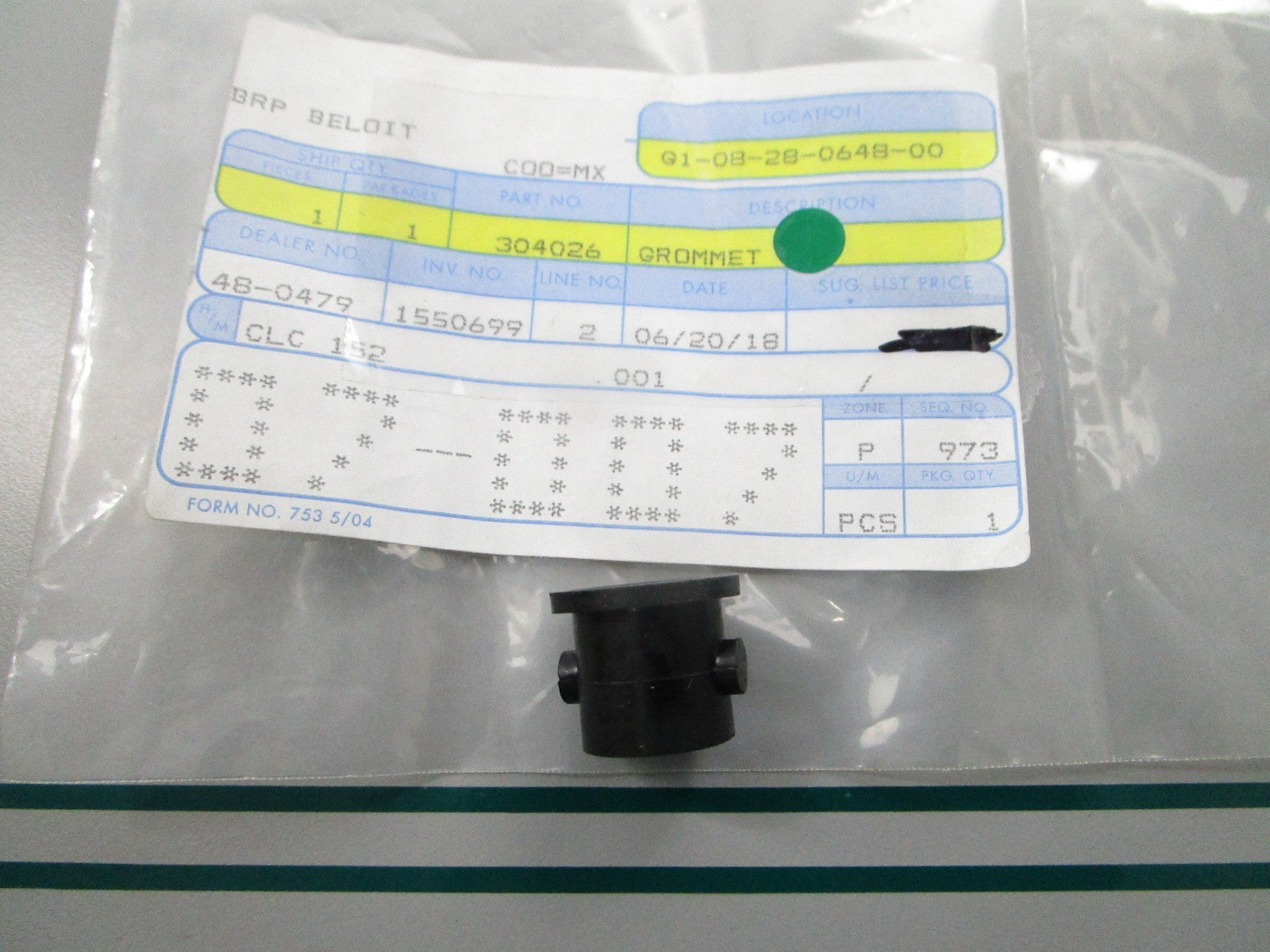 NEW OEM 304026 0304026 OMC Johnson Evinrude Grommet 0810