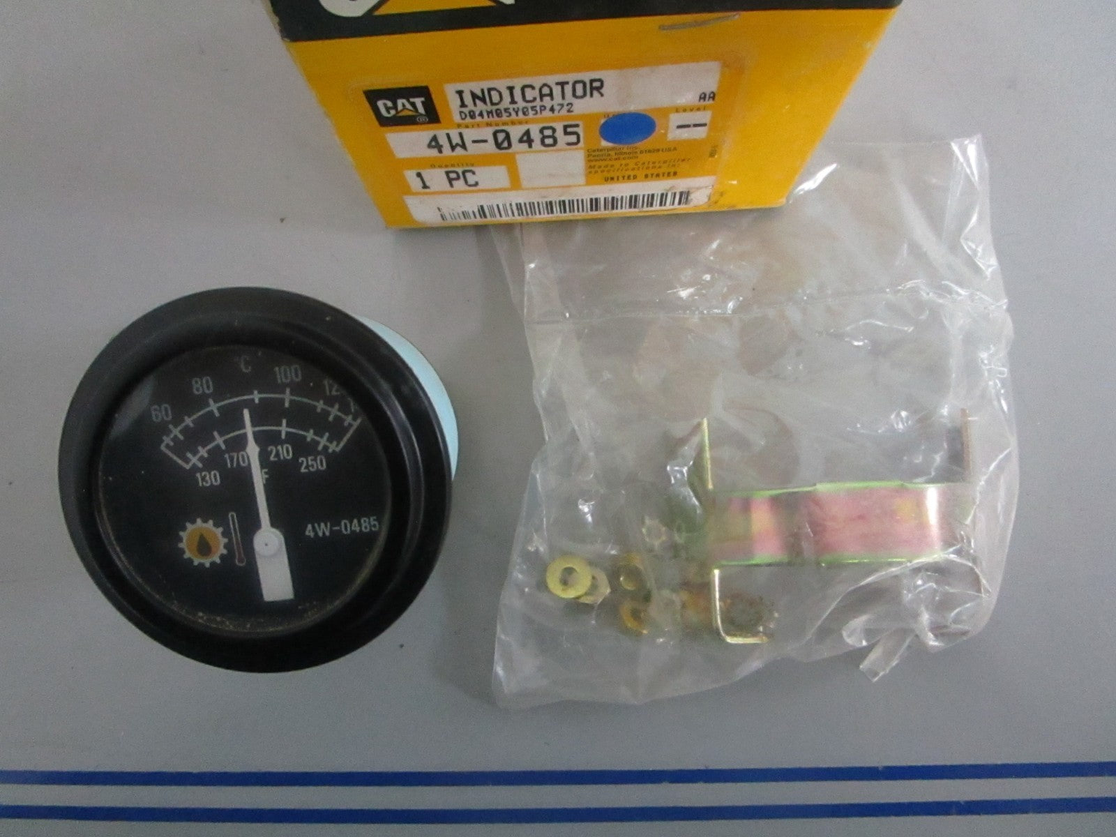 NEW OEM 4W-0485 CAT Oil Temperature Indicator 0820