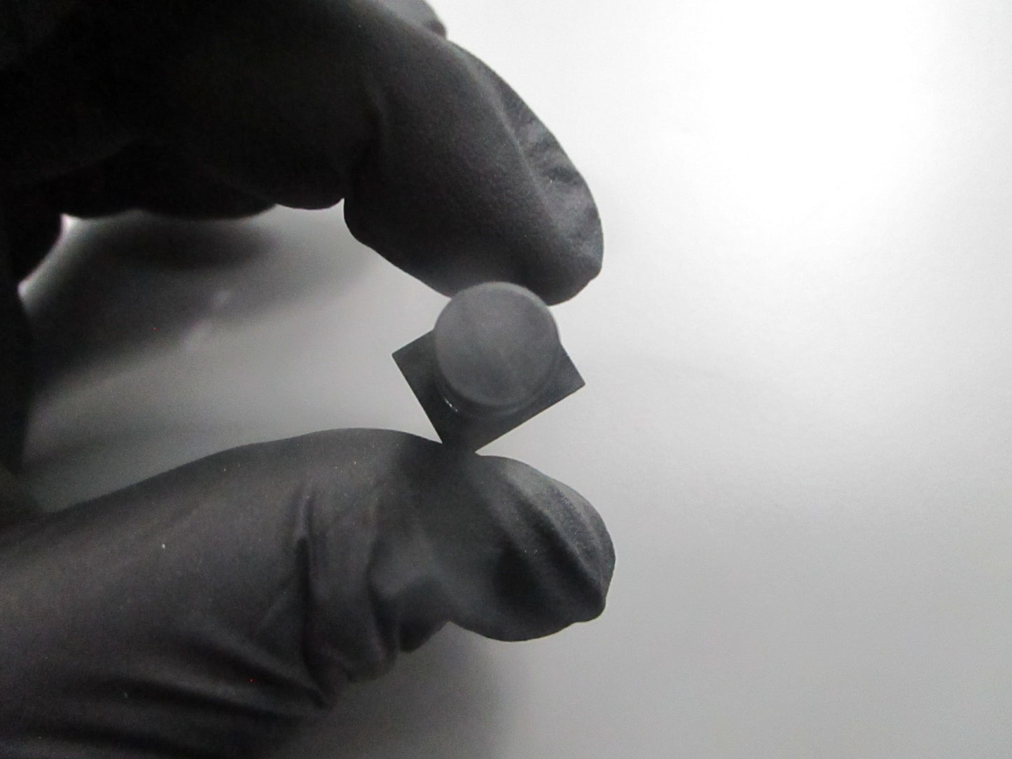 *NEW OEM* 0810 OMC Johnson Evinrude Retainer 334737 0334737