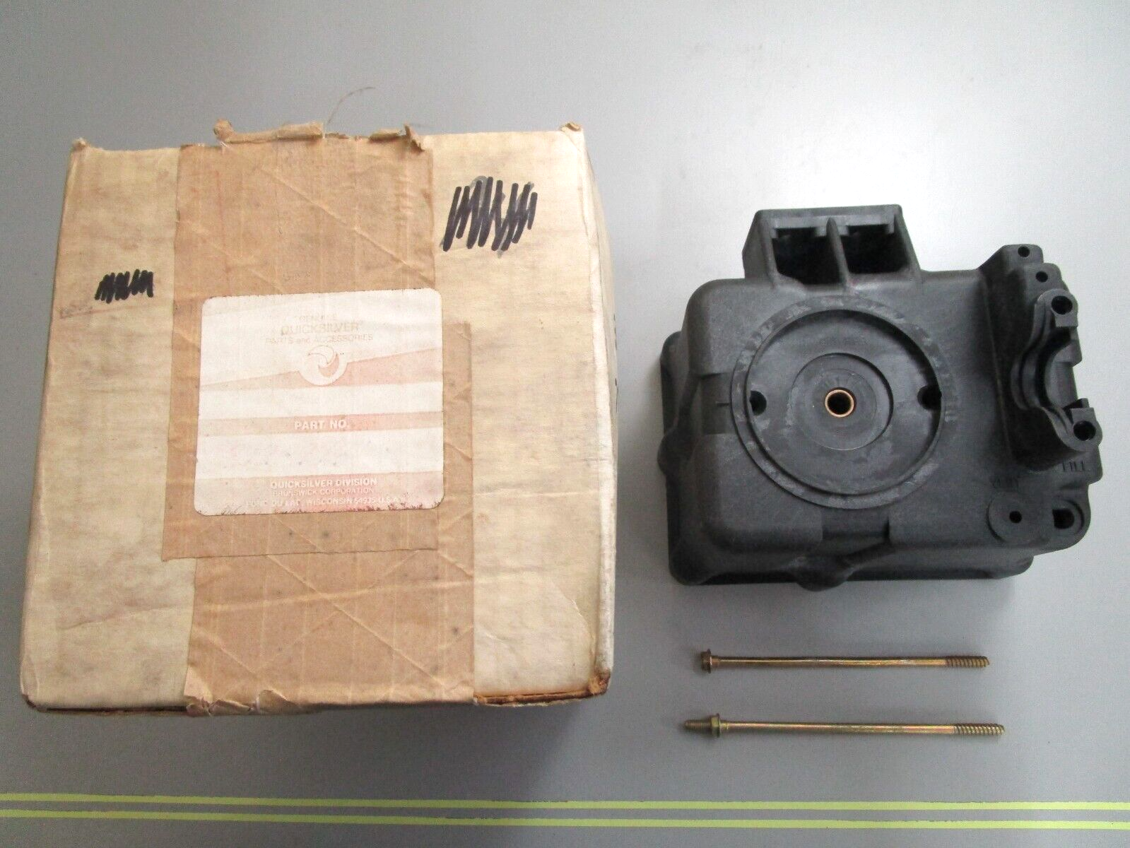 *NEW OEM* 0820 Mercury Quicksilver Reservoir Ay 392-7731