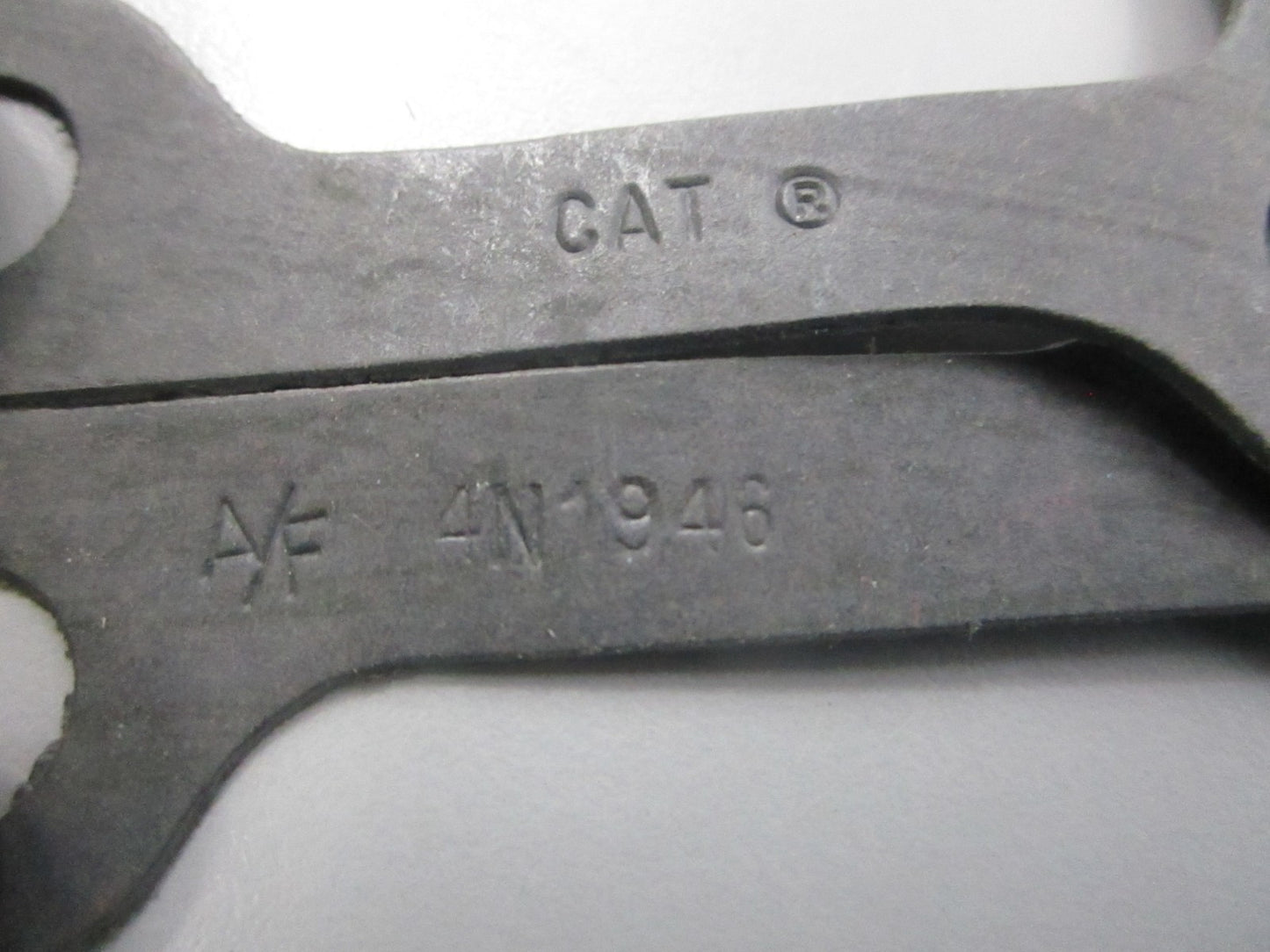 NEW OEM (LOT OF 2) 4N-1946 CAT Gasket 0810