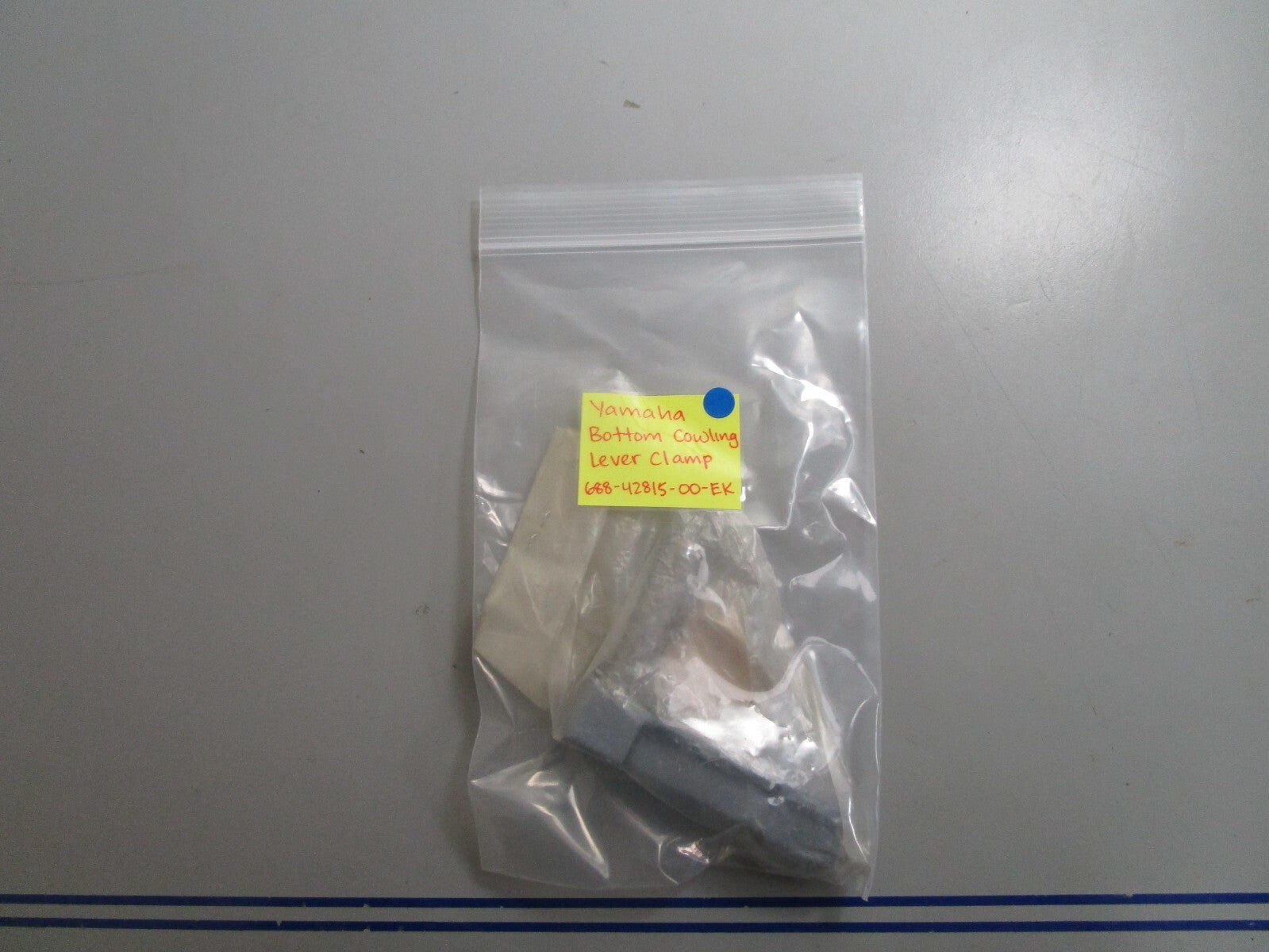*NEW OEM* 0810 Yamaha Bottom Cowling Lever Clamp 688-42815-00-EK