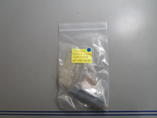 *NEW OEM* 0810 Yamaha Bottom Cowling Lever Clamp 688-42815-00-EK