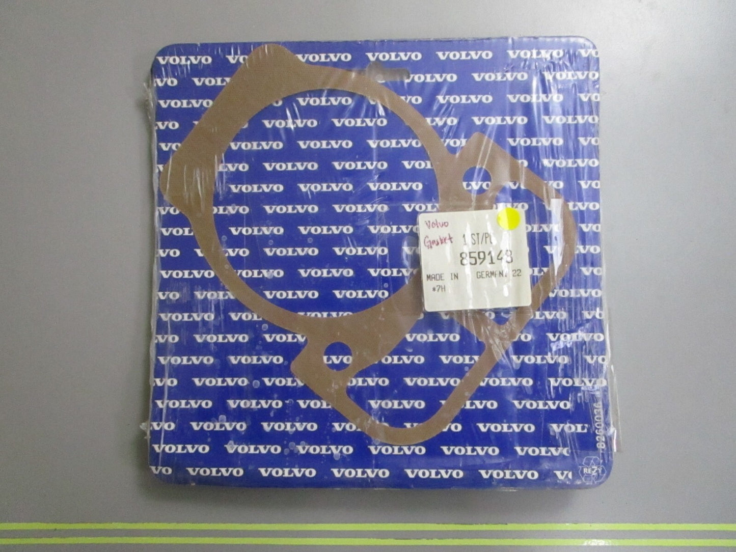 *NEW OEM* 0810 Volvo Penta Gasket 859148