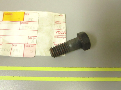 *NEW OEM* 0750 Volvo Penta SCREW 833482