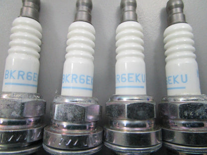 NEW (LOT OF 4) BKR6EKU NGH Spark Plug 0810