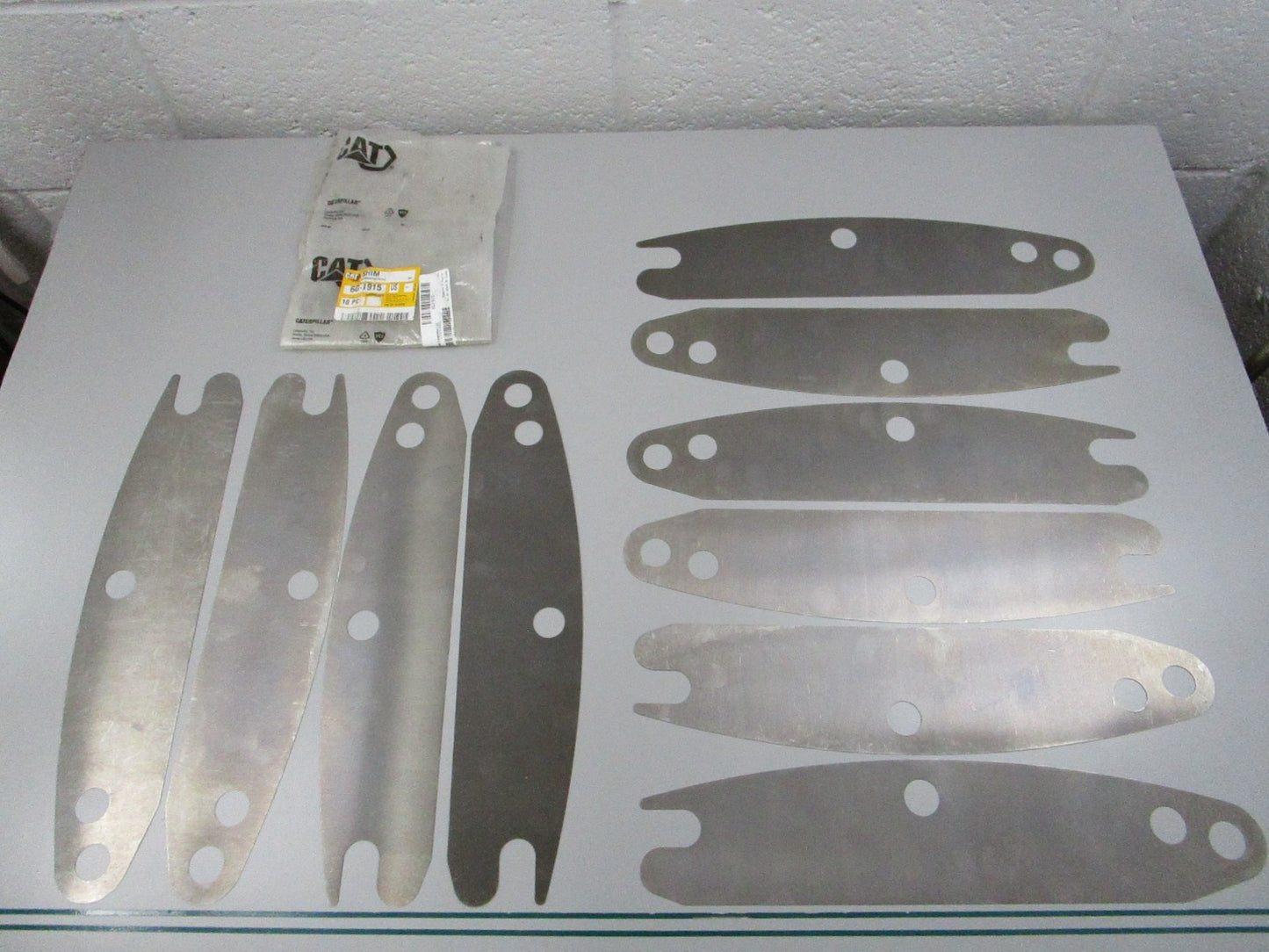 NEW OEM (LOT OF 10) 6G-1915 CAT Shim 0810