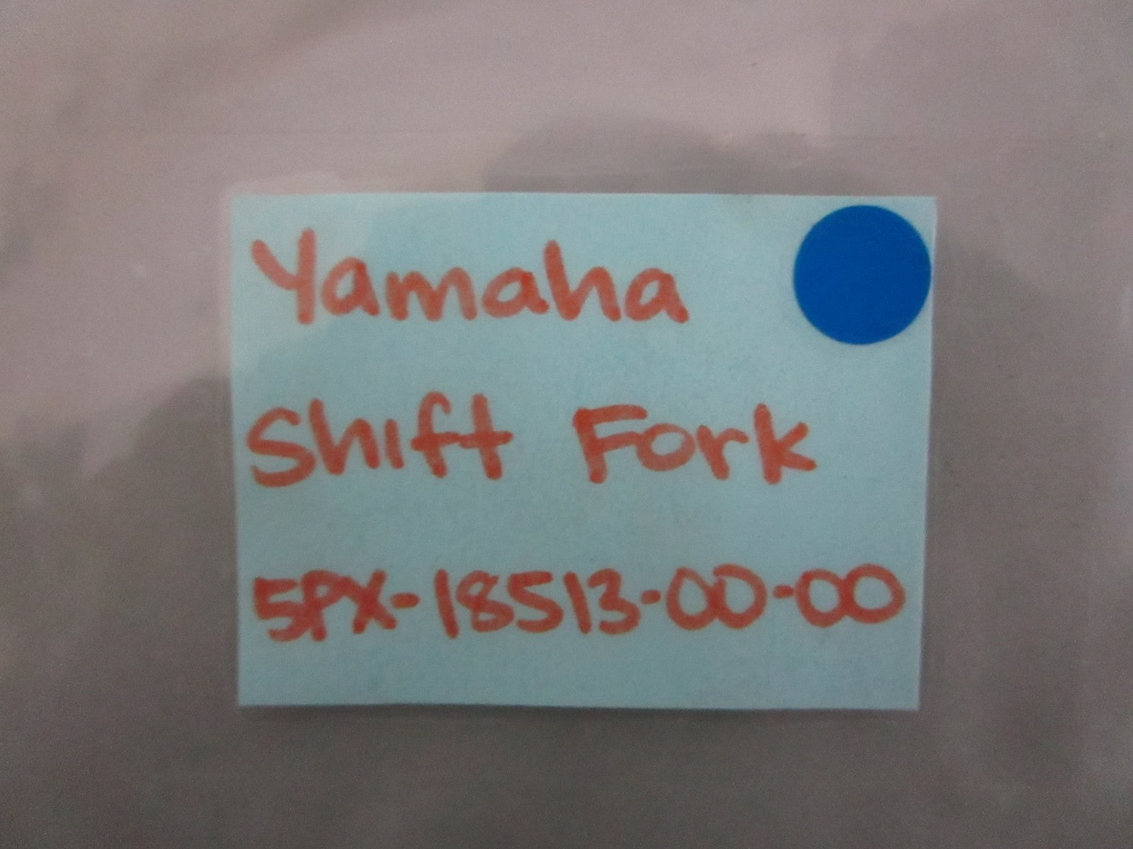 NEW OEM 5PX-18513-00-00 Yamaha Shift Fork 0820
